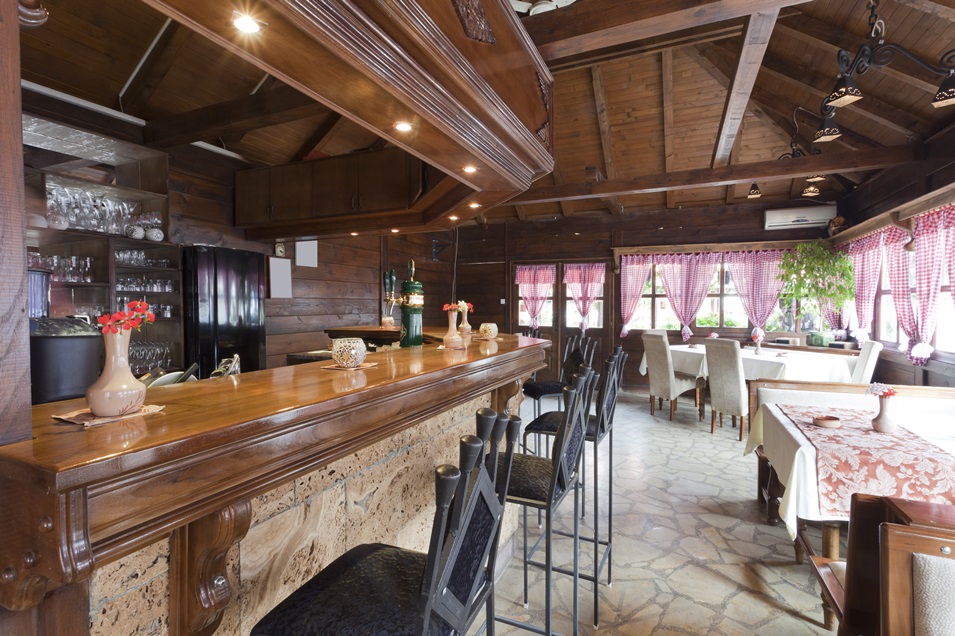 Position Your Restaurant for Success with Automation and Audiovisuals